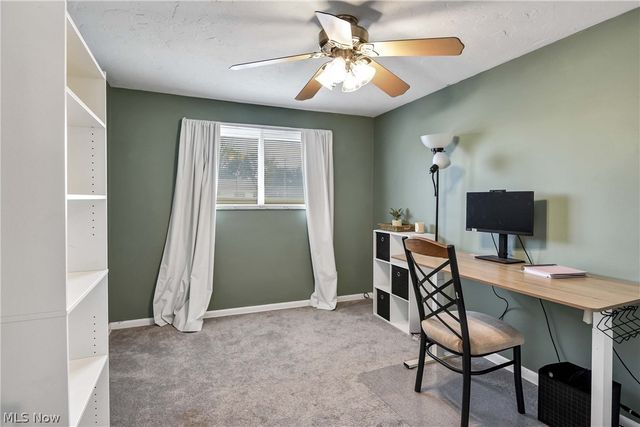 25345 Country Club Boulevard 12-11, North Olmsted, OH 44070
