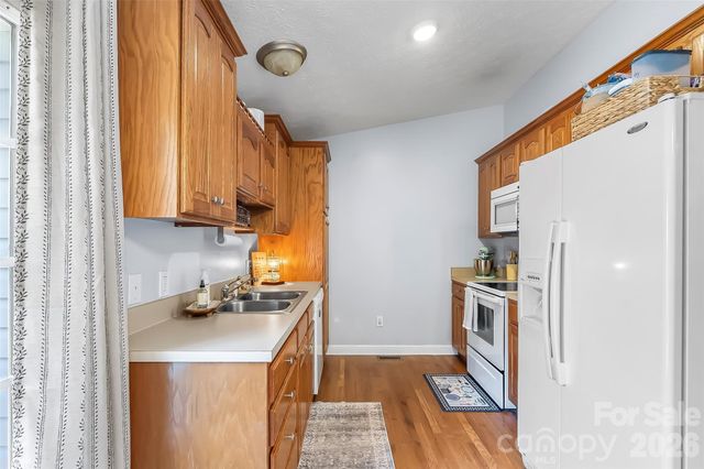 1498 Salem Road, Morganton, NC 28655