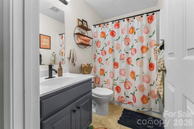 1498 Salem Road, Morganton, NC 28655