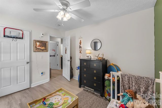 1498 Salem Road, Morganton, NC 28655