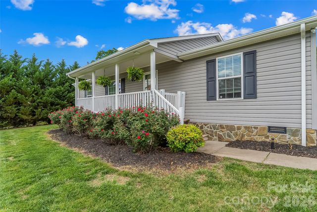 1498 Salem Road, Morganton, NC 28655