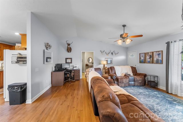1498 Salem Road, Morganton, NC 28655