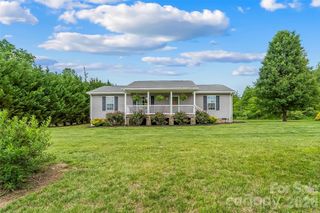 1498 Salem Road, Morganton, NC 28655