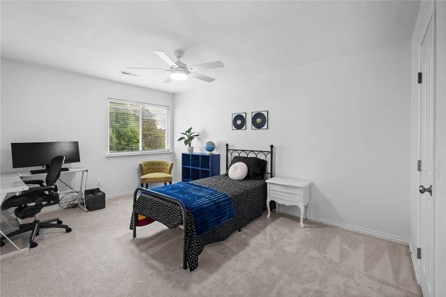 5203 S 45th Street, Rogers, AR 72758