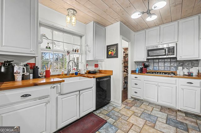 17 Atkinson Street, Newnan, GA 30263