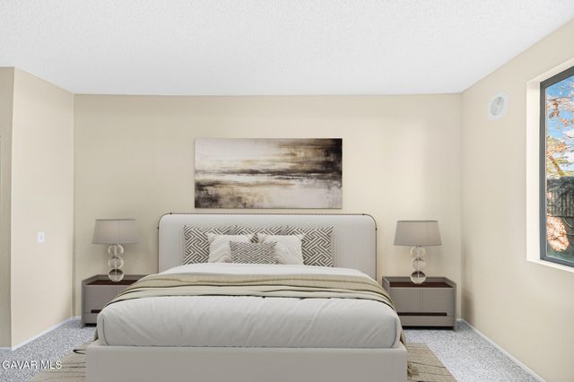 2805 W Avenue K 12 Apt 143, Lancaster, CA 93536