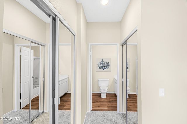 2805 W Avenue K 12 Apt 143, Lancaster, CA 93536