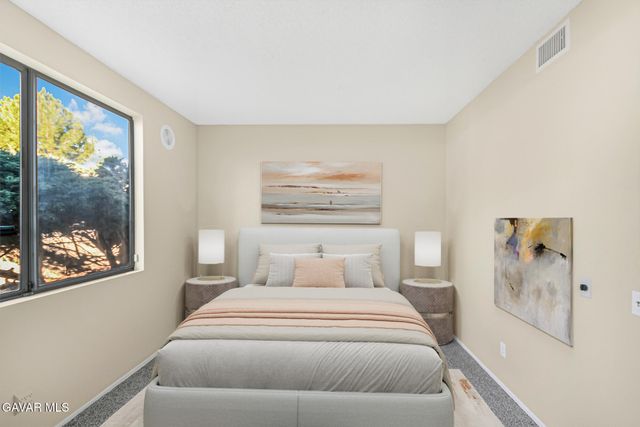 2805 W Avenue K 12 Apt 143, Lancaster, CA 93536