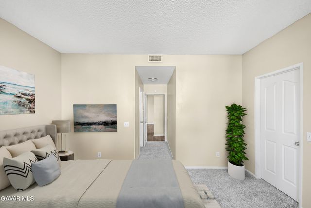 2805 W Avenue K 12 Apt 143, Lancaster, CA 93536