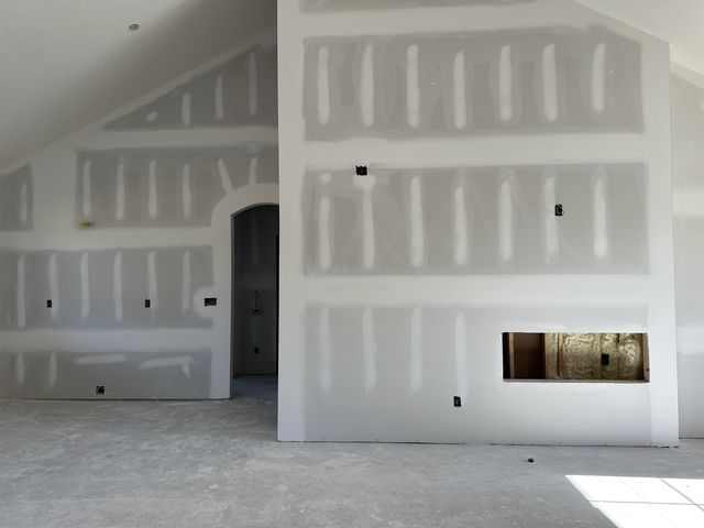 4328 N Sunny Ct, Wichita, KS 67205