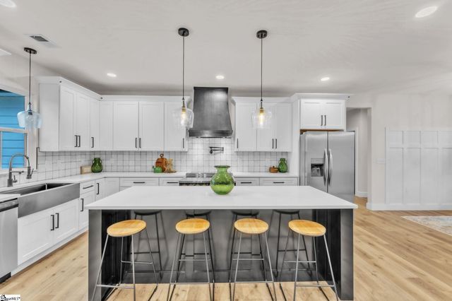 223 Old Cedar Rock Road, Easley, SC 29609