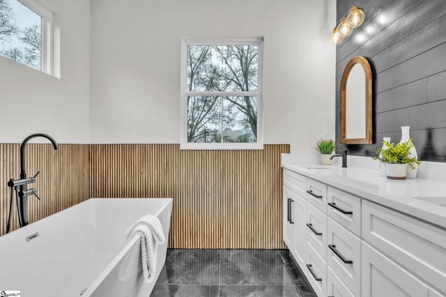 223 Old Cedar Rock Road, Easley, SC 29609