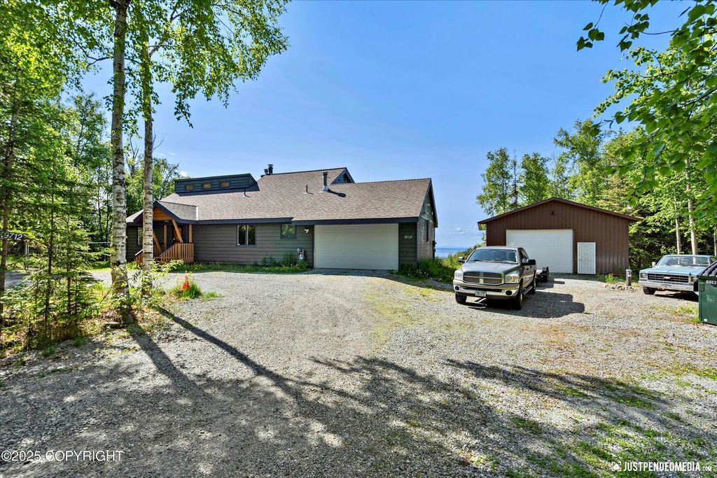 19712 Chugach Park Drive, Eagle River, AK 99567