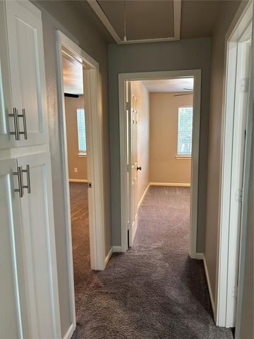 4200 Oak Country Drive, Arlington, TX 76017