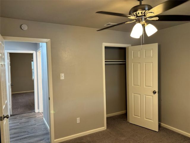 4200 Oak Country Drive, Arlington, TX 76017