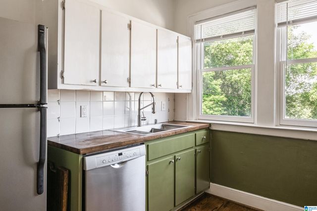 3809 12th Ct S Apt E1, Birmingham, AL 35222