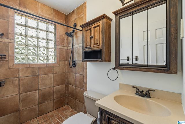 3809 12th Ct S Apt E1, Birmingham, AL 35222