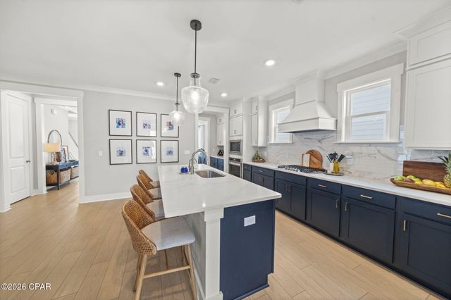 2001 Rushes Avenue, Panama City, FL 32405