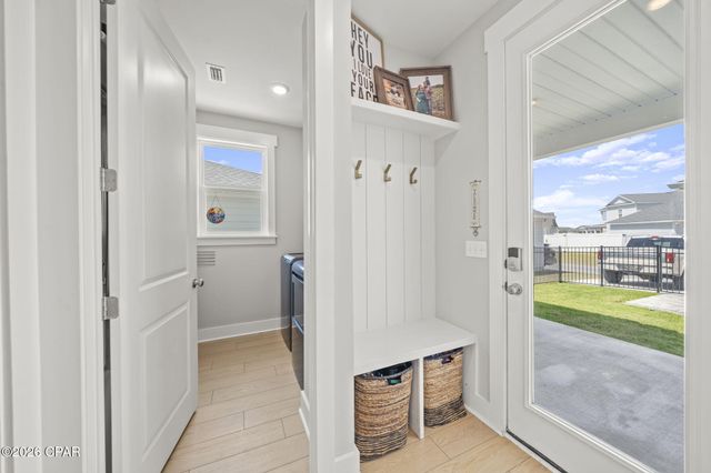 2001 Rushes Avenue, Panama City, FL 32405