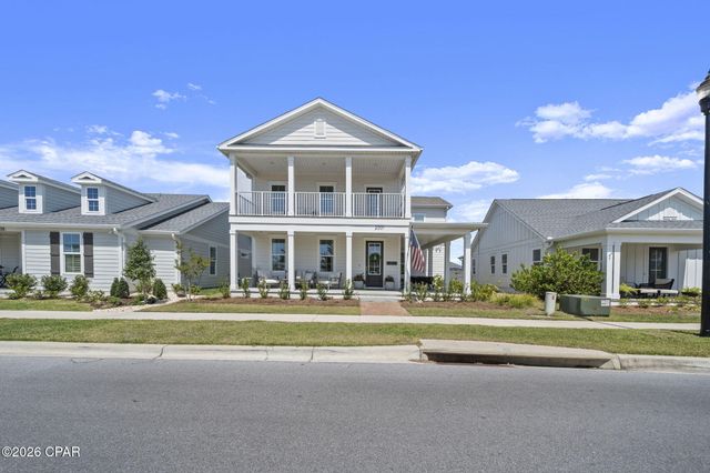 2001 Rushes Avenue, Panama City, FL 32405