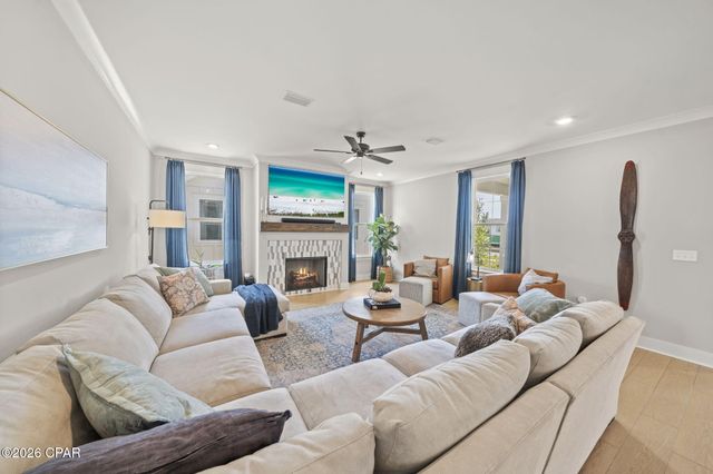 2001 Rushes Avenue, Panama City, FL 32405