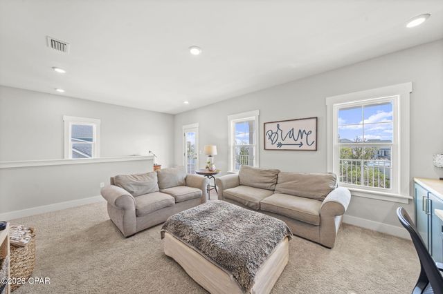 2001 Rushes Avenue, Panama City, FL 32405