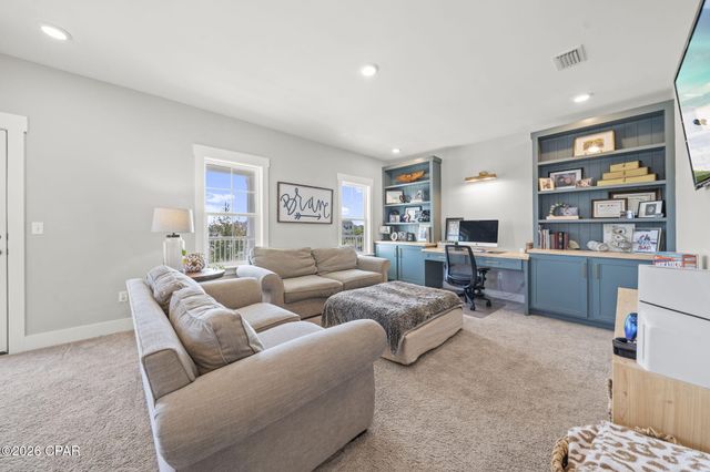 2001 Rushes Avenue, Panama City, FL 32405