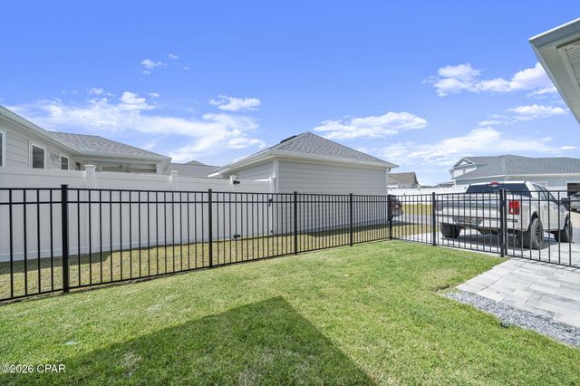 2001 Rushes Avenue, Panama City, FL 32405