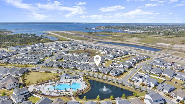 2001 Rushes Avenue, Panama City, FL 32405