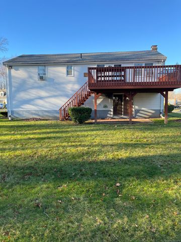 5 Eagleton Drive, Windsor, CT 06095