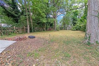 1055 Mayson Turner Road, Atlanta, GA 30314