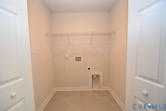 4050 Old Williamsburg Rd, Sandston, VA 23150