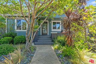 1242 N Commonwealth Avenue, Los Angeles, CA 90029