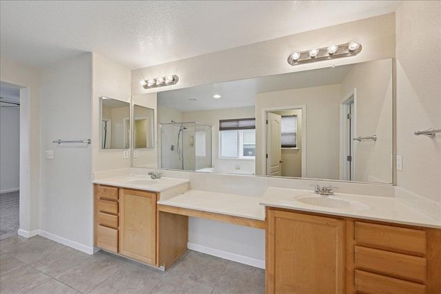 2556 Kinsella Way, Roseville, CA 95747