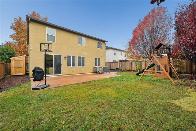 2556 Kinsella Way, Roseville, CA 95747