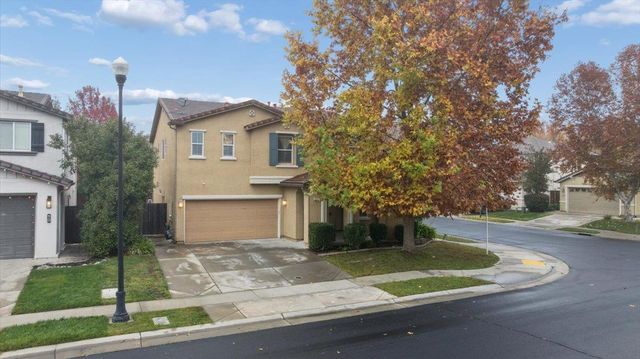2556 Kinsella Way, Roseville, CA 95747