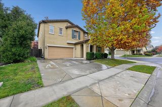 2556 Kinsella Way, Roseville, CA 95747