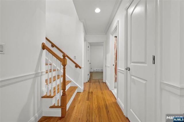 66 Glasgow Terrace, Mahwah, NJ 07430