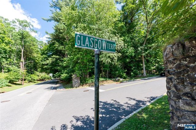 66 Glasgow Terrace, Mahwah, NJ 07430