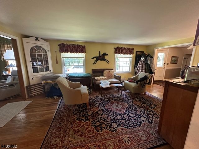 30 Dogwood Dr, Chester Twp., NJ 07930
