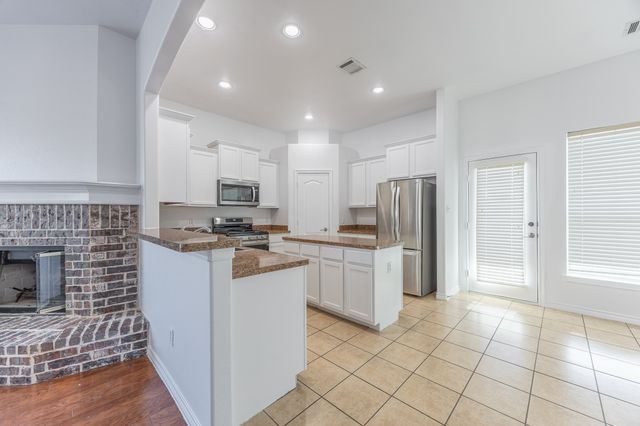 8537 Meadow Sweet Lane, Fort Worth, TX 76123