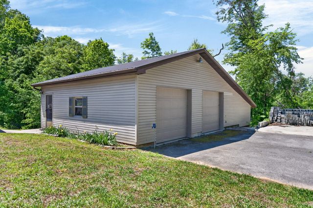 308 Dale Hollow Manor Road, Albany, KY 42602
