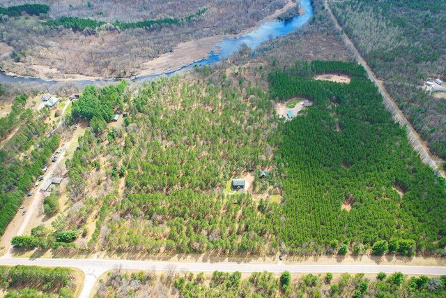 W3041 2nd Street, Nekoosa, WI 54457