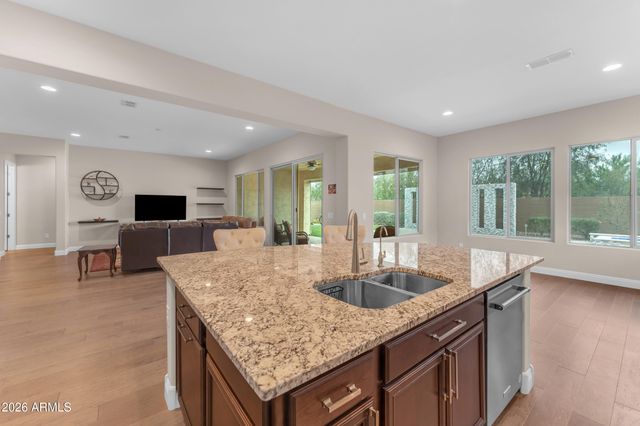 7369 W CACTUS WREN Way, Florence, AZ 85132