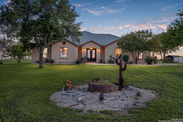 8630 New Sulphur Springs Rd., San Antonio, TX 78263
