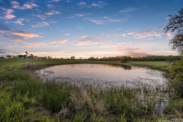 8630 New Sulphur Springs Rd., San Antonio, TX 78263