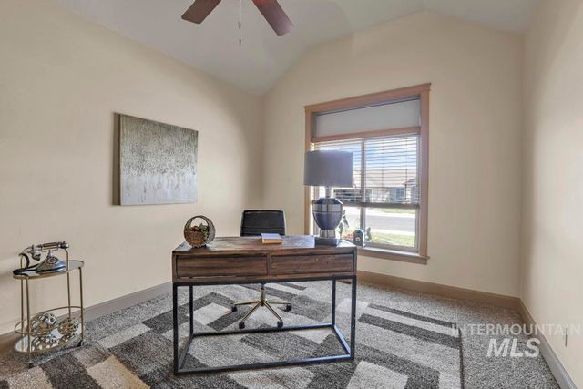 629 Lochsa Road, Twin Falls, ID 83301