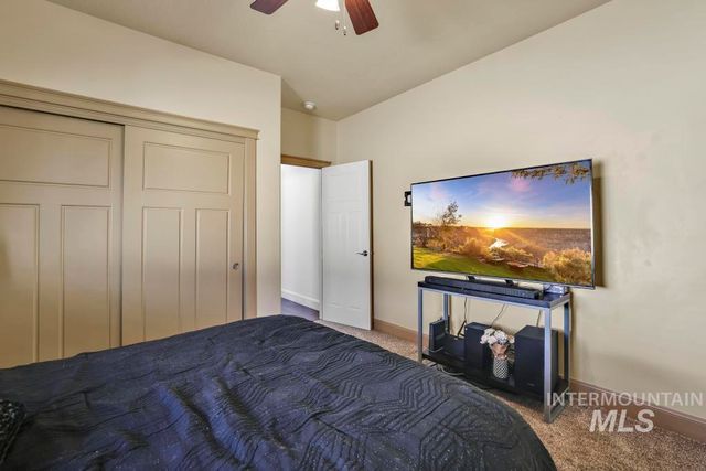 629 Lochsa Road, Twin Falls, ID 83301