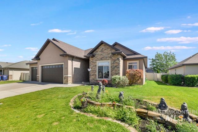 629 Lochsa Road, Twin Falls, ID 83301