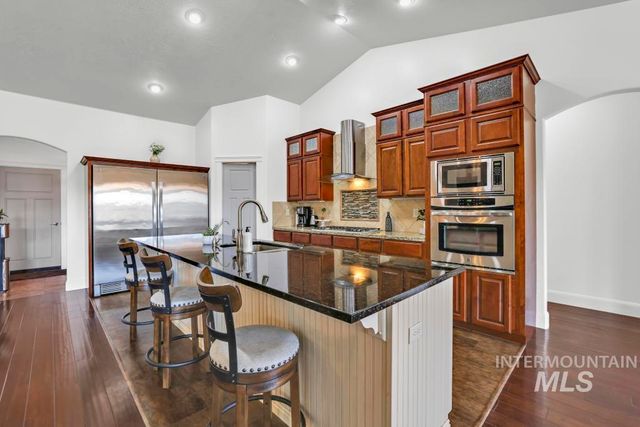 629 Lochsa Road, Twin Falls, ID 83301